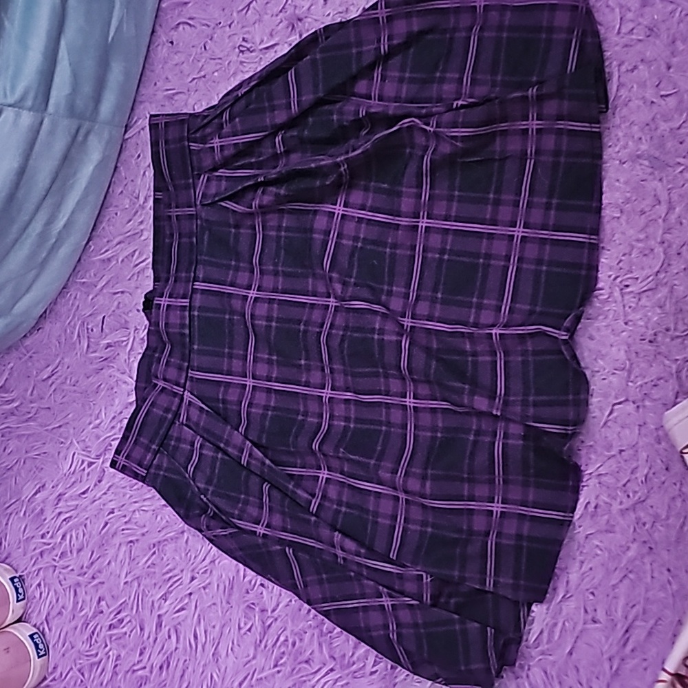 Women's small purple plaid skater skirt